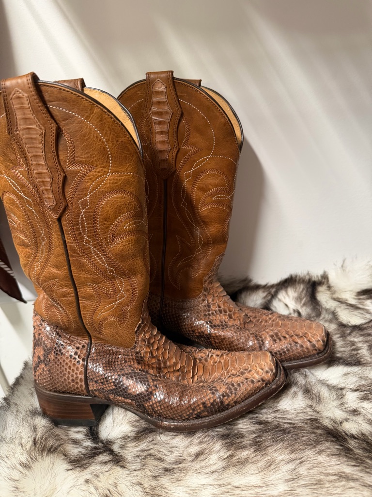 Shyanne Women's Brown Western Cowboy Boots - Two-Tone Leather & Exotic Scale